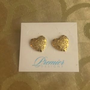 Premier Designs Heart Earrings